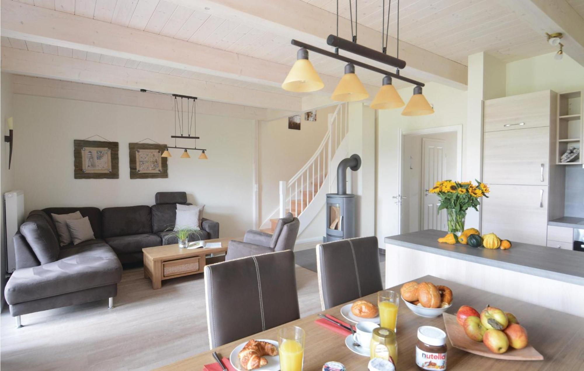 3 Bedroom Cozy Home In Dagebuell Luaran gambar